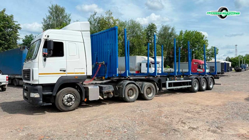 Отгрузка полуприцепа сортиментовоза (лесовоза) Тонар L3 9445 в г. Нижний Новгород